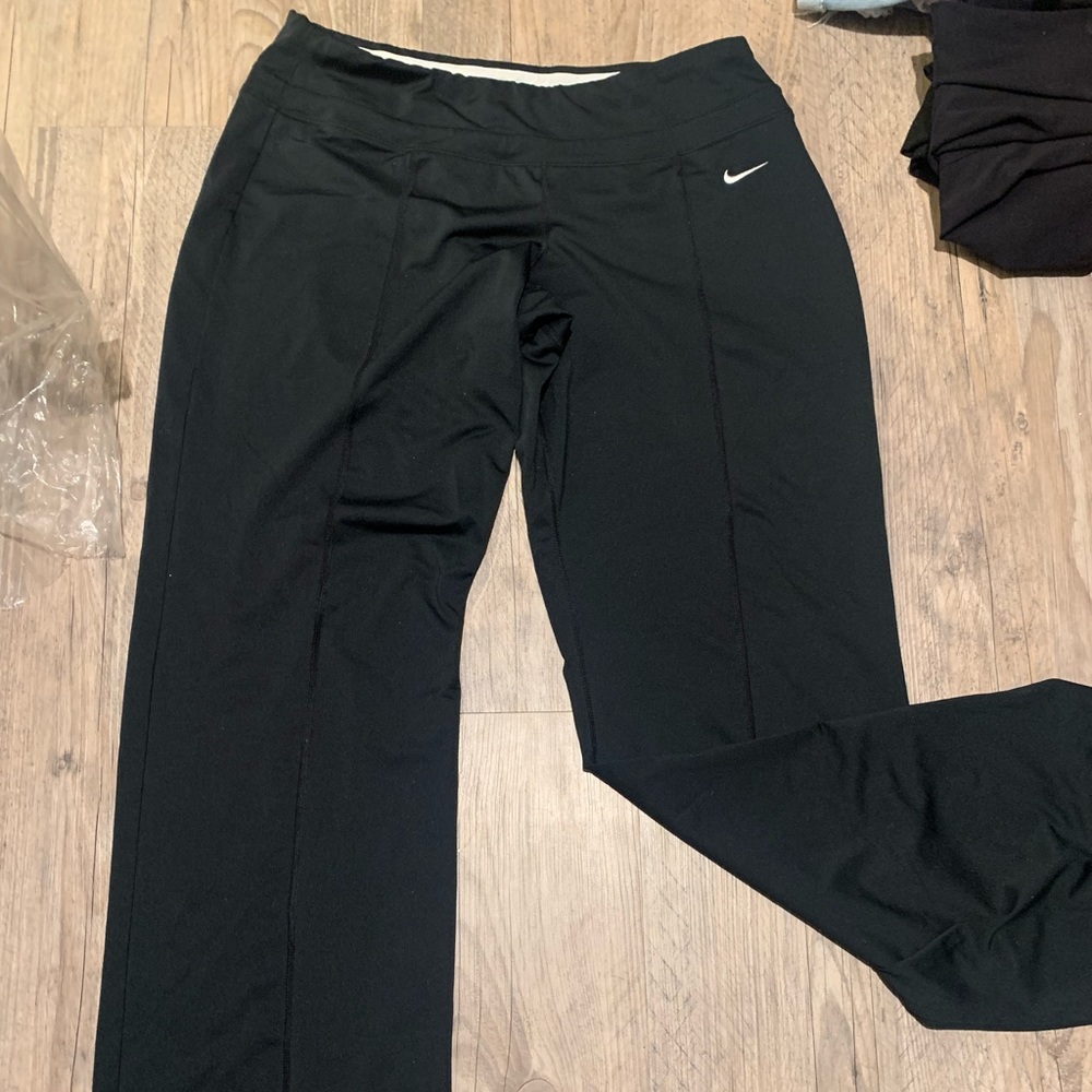 Medium Nike athletic pants